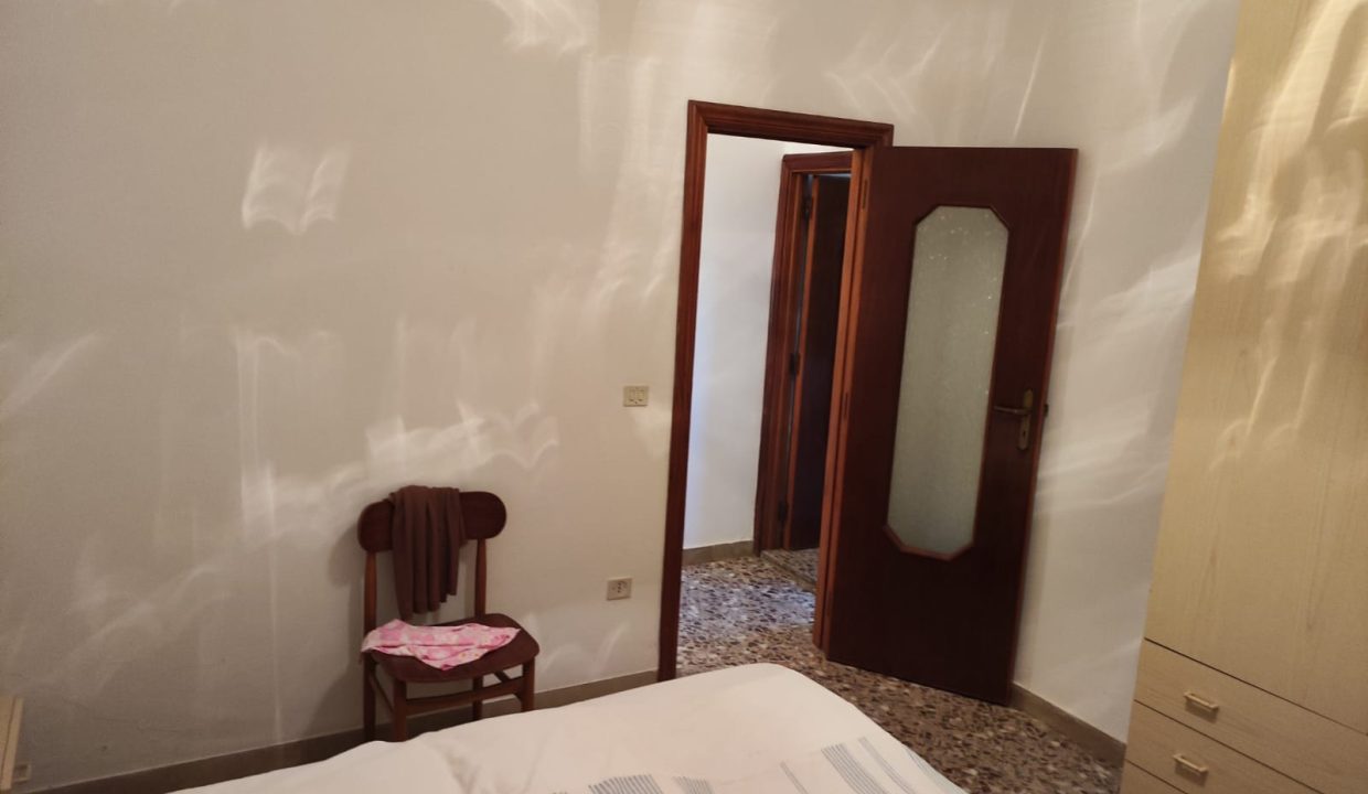 0754 casolare ccasa in campagana abitabile in vendita (40)
